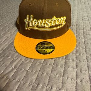 New Era exclusive Houston Brown and Gold Cap